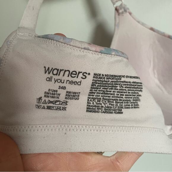 Warner's Pink and Blue Bra with Underwire Support - Picture 4 of 5